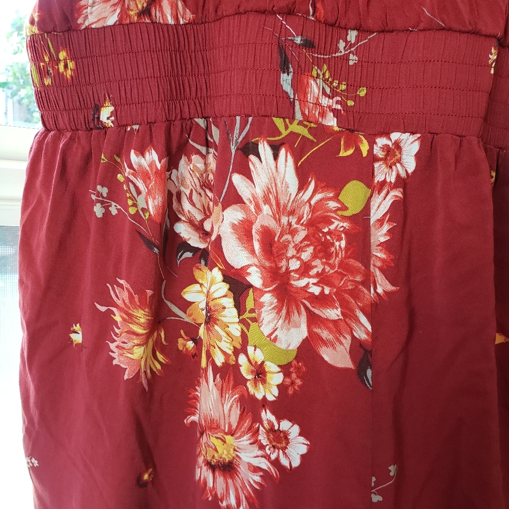 Plus Size Floral Wide-Leg Jumpsuit - Burgundy - Picture 2 of 4